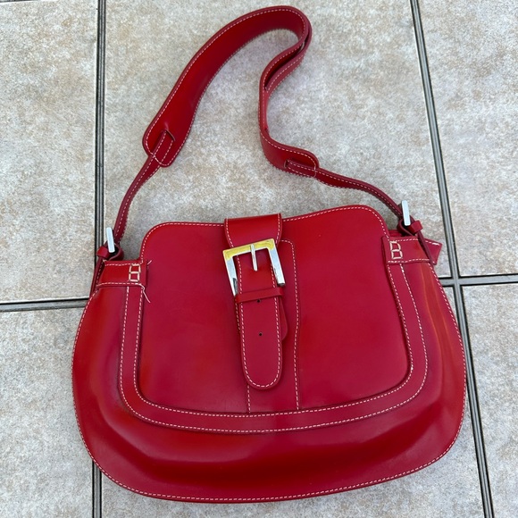 Phynes Paris Shoulder Bag